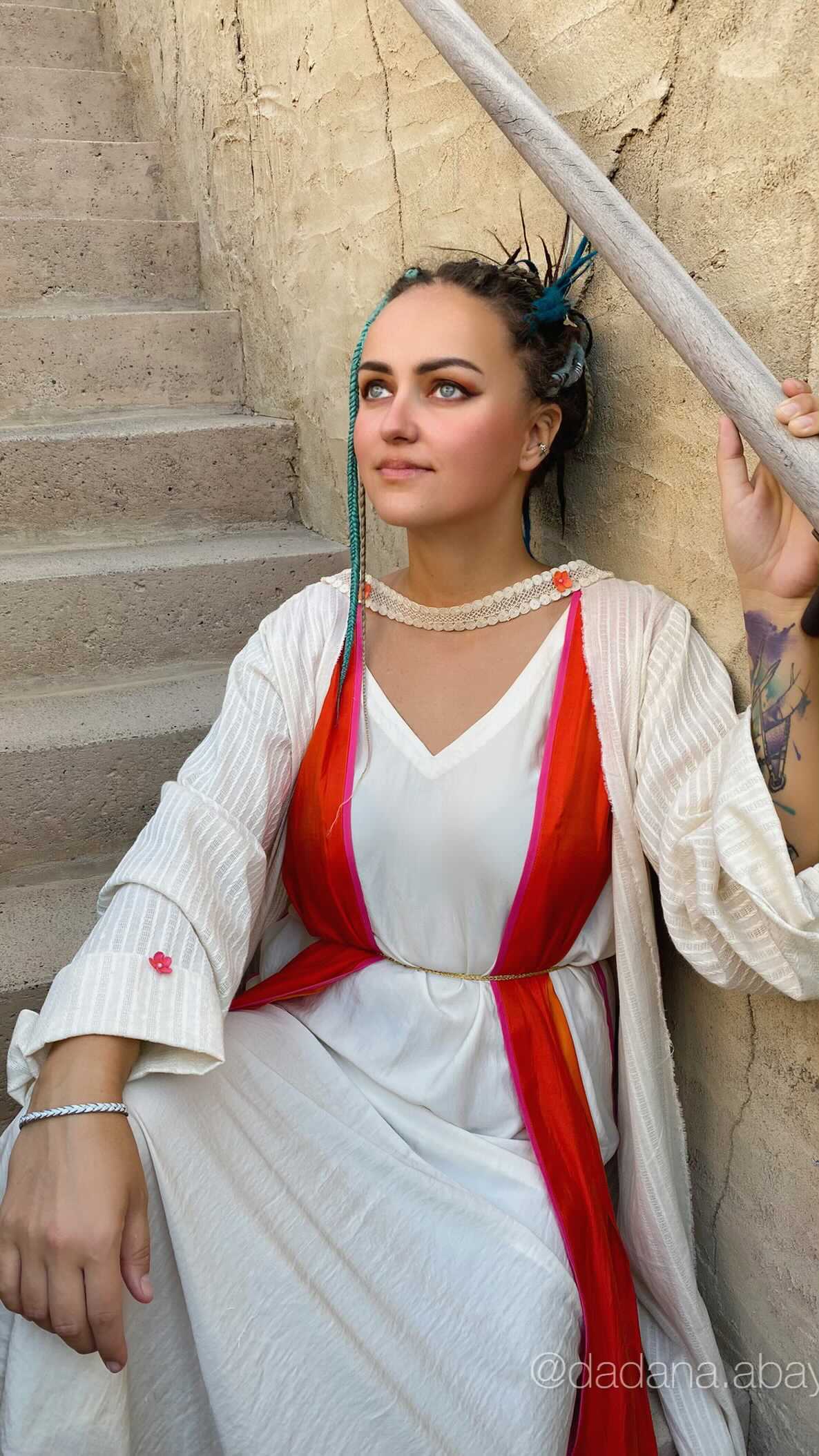 Choker Layered Abaya